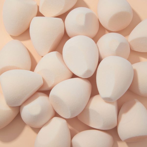 Velvet Blending Sponge - Image 3